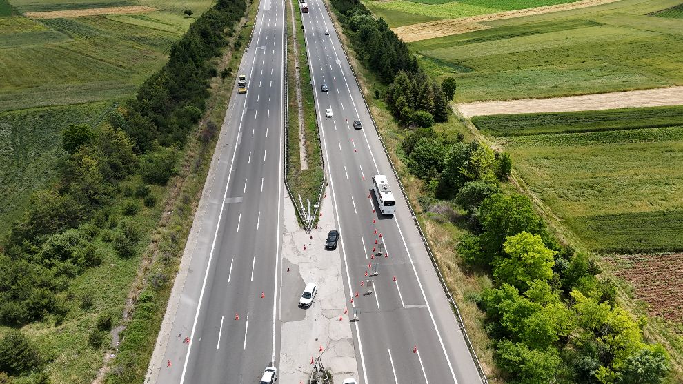 TEM'de 4 gün boyunca İstanbul istikametine trafik tek şeritten sağlanacak