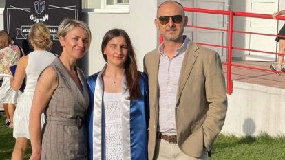 Yangında eşini ve kızını kaybeden acılı baba gözyaşlarıyla kansere yakalandığını açıkladı