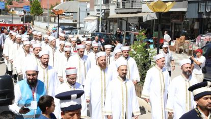 Mengen'de İlk Hafızlık İcazet Merasimi Düzenlendi