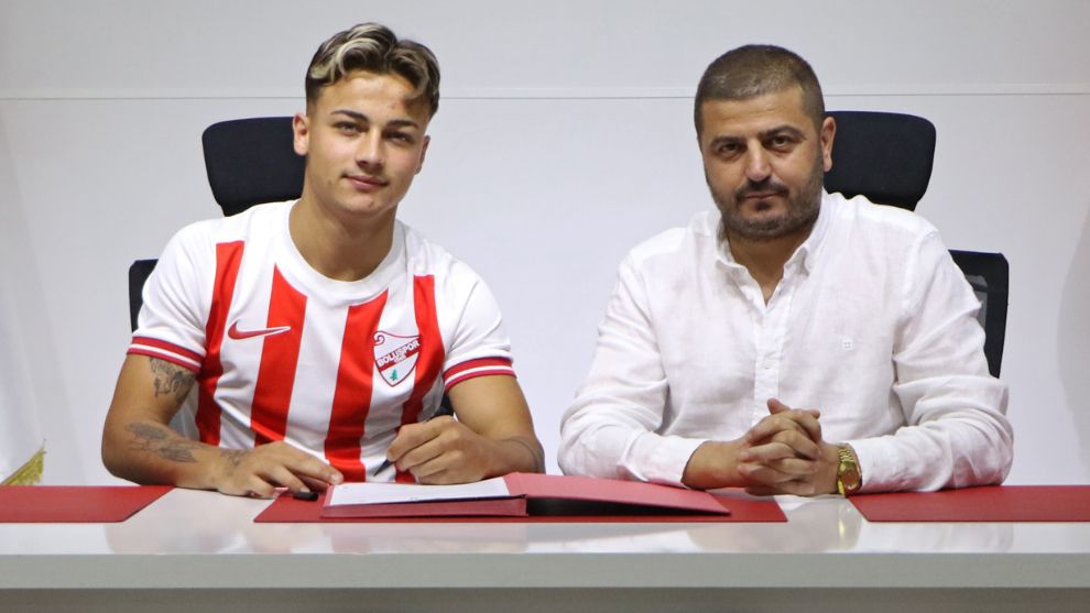 Orta alana  takviye;  Mustafa Alptekin Çaylı.