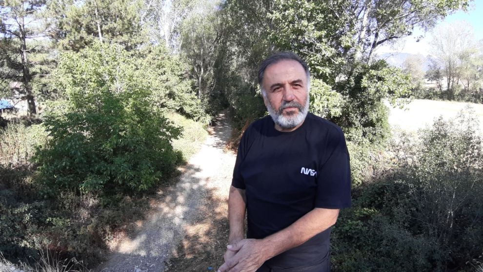 Bolu'da köylü nöbetleşe su kullanıyor