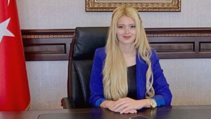 Fotoğraflarıyla gündem oldu: Seben'de kaymakamlık yapmıştı Samsun'un 'Cindy bebek' kaymakamı oldu.