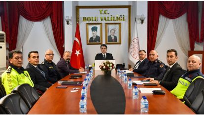 Karayolu Trafik Güvenliği Toplantısı Vali Abdulaziz Aydın Başkanlığında gerçekleşti...