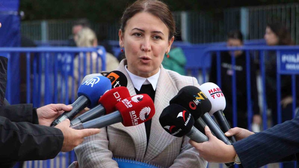 Anne Kotan: 