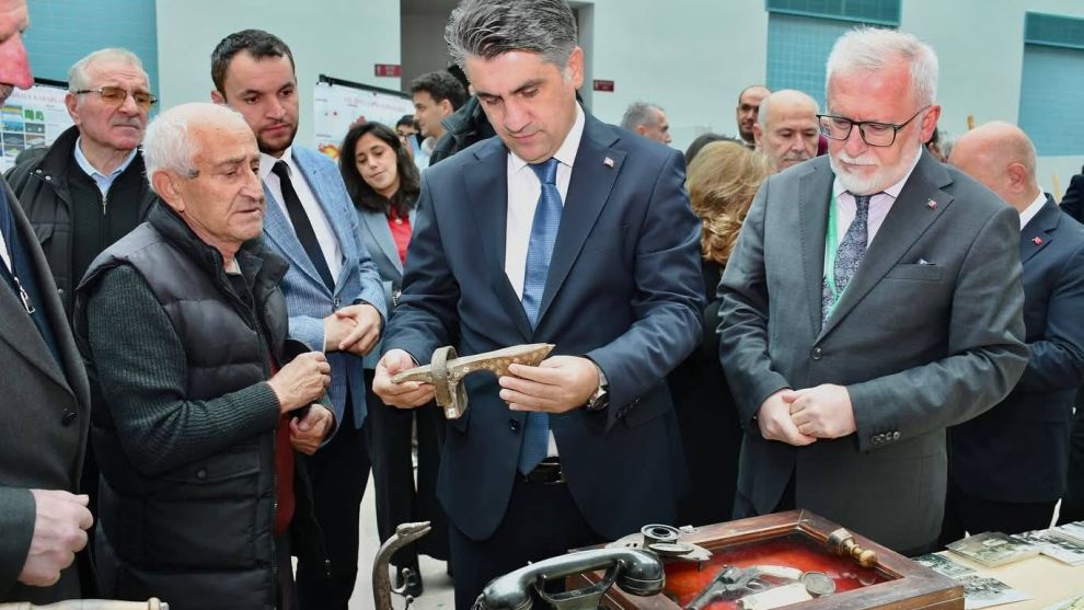 Bolu’daki Sempozyumda Mudurnu’nun Ahilik Kültürü Tanıtıldı