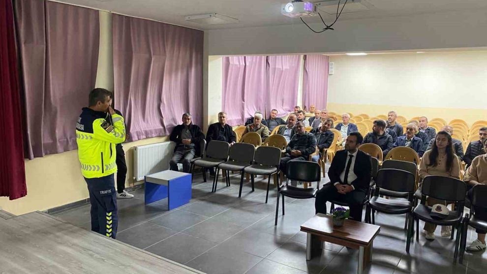 Bolu'da kış önlemleri için güvenli sürüş bilgilendirmesi yapıldı