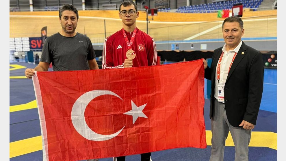 TAEKWONDO AVRUPA  ŞAMPİYONASINDA 3. MADALYASI BOLU'NUN