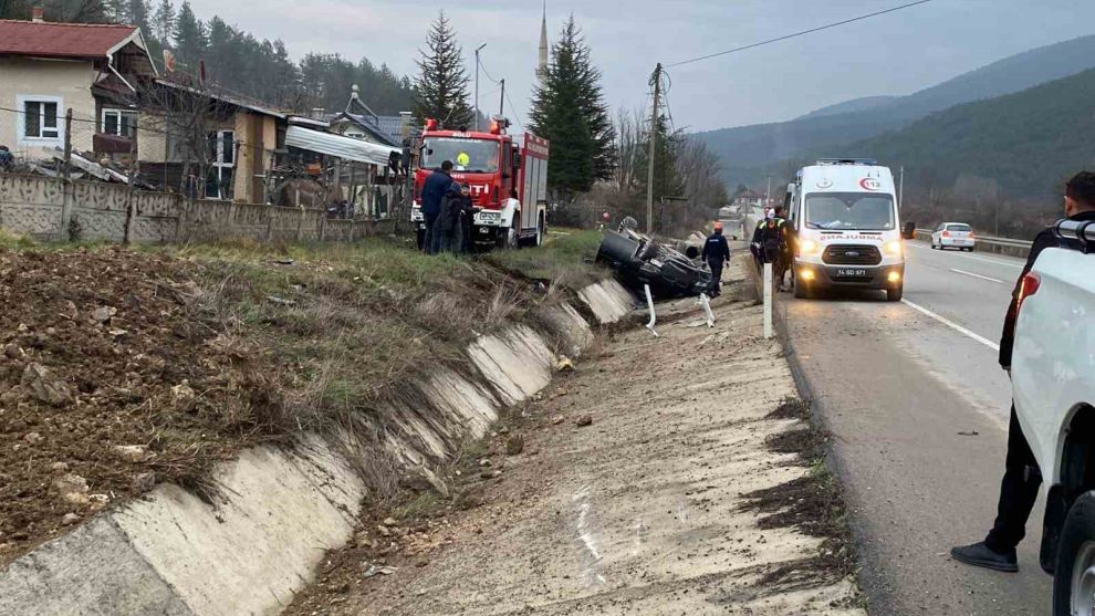 Bolu'da trafik kazası: 2 yaralı
