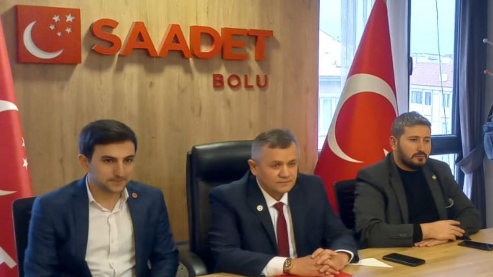 Saadet Partisinde Yeni il Başkanı Basın Toplantısı Yaptı...