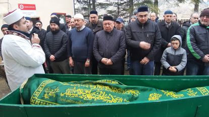 Ali Meşe son yolculuğuna uğurlandı