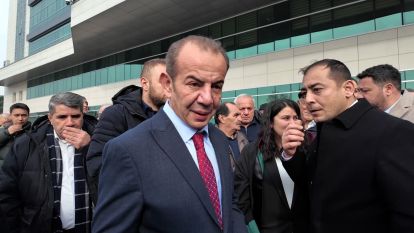Tanju Özcan hakaret davasından beraat etti