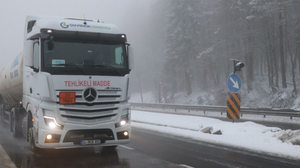 Görüş mesafesi 30 metreye düştü