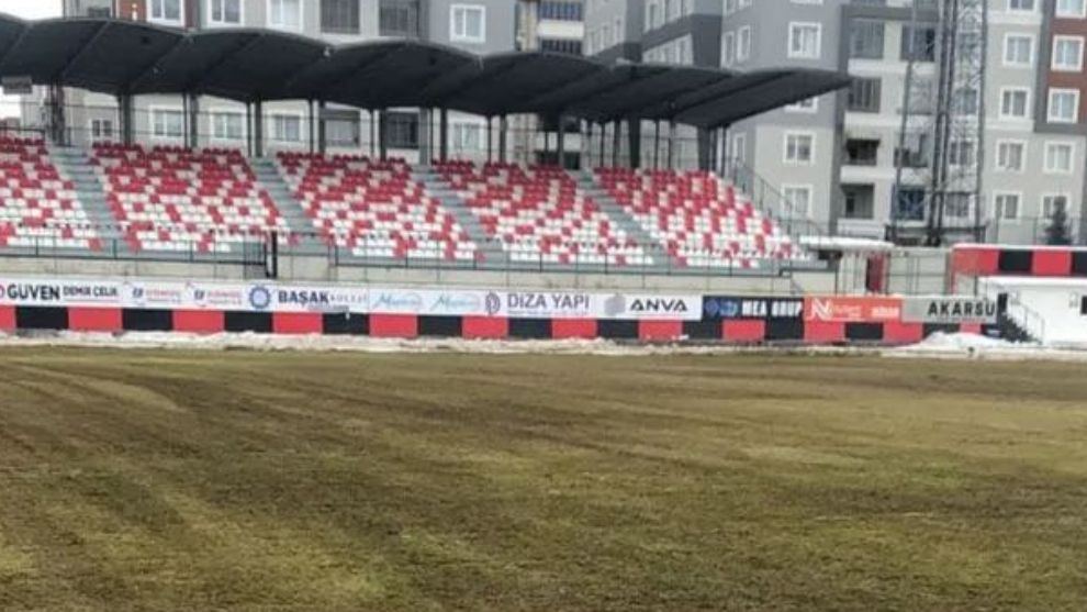 Vanspor -Boluspor maçında Sahanın Hali Düşündürücü...