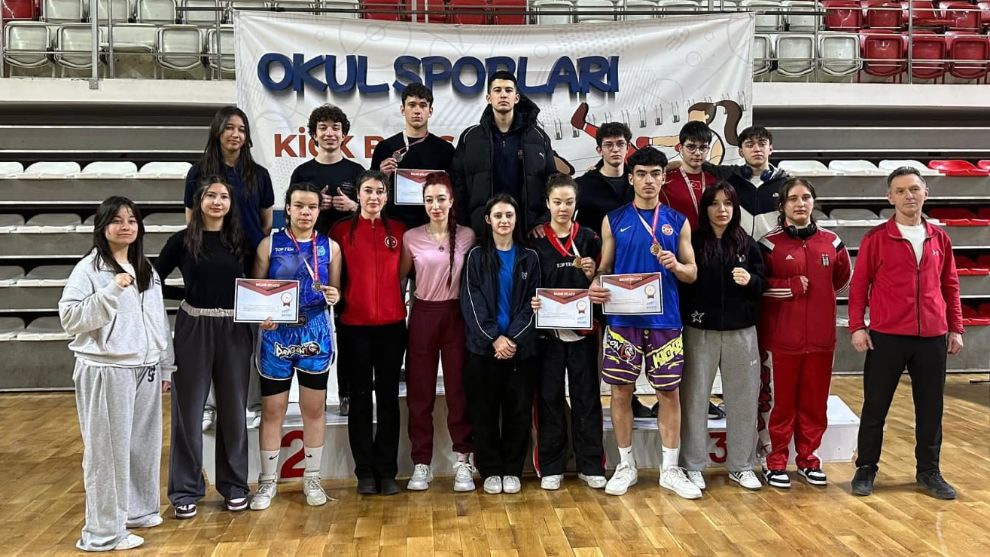 Bolu Bölgesine Sivas'da bol madalya...