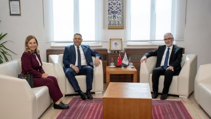 Iğdır Üniversitesi Rektörü Gürel'den ziyaret