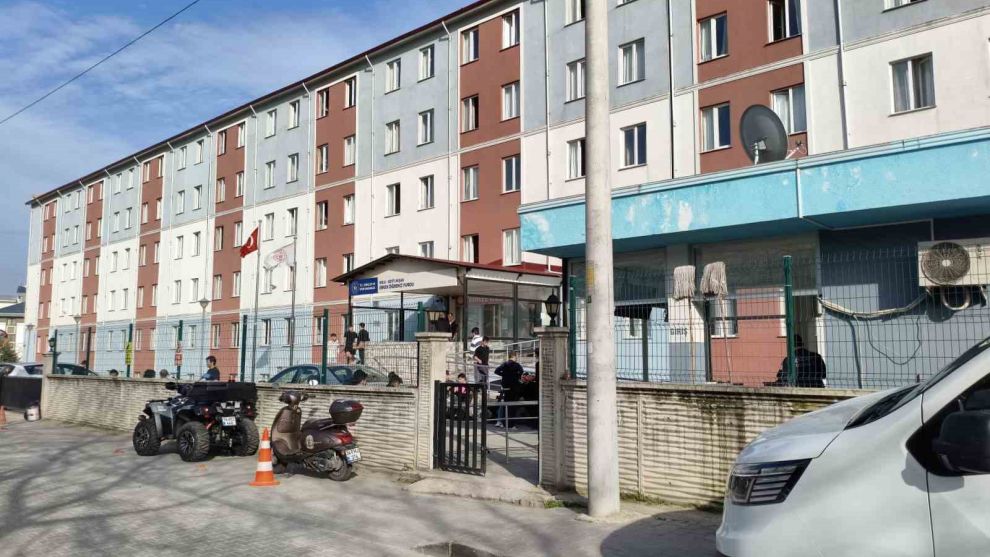 1 gözaltı