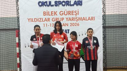 Bilek Güreşinde Göynük Ortaokulu Adı...