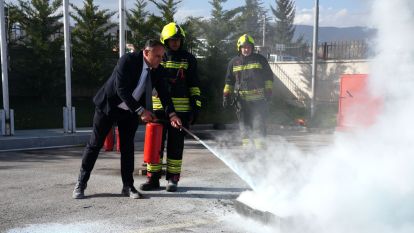 Muhtarlara yangınla mücadele eğitimi verildi