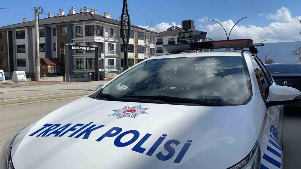 Aşırı hız yapanlar yandı