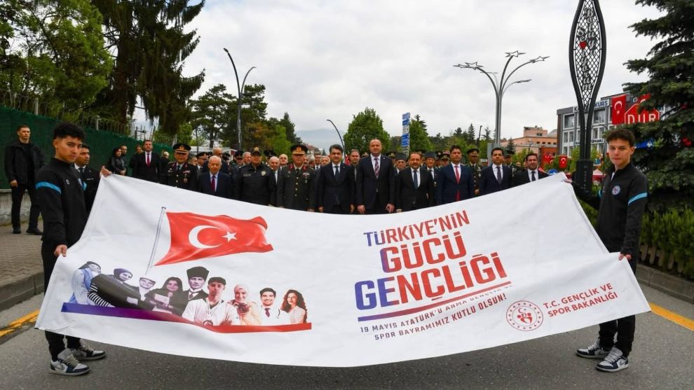 19 Mayıs Atatürk'ü Anma, Gençlik ve Spor Bayramı'nın 107. Yıldönümü Kutlandı...