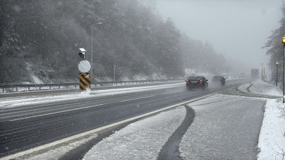 Yollar beyaza büründü