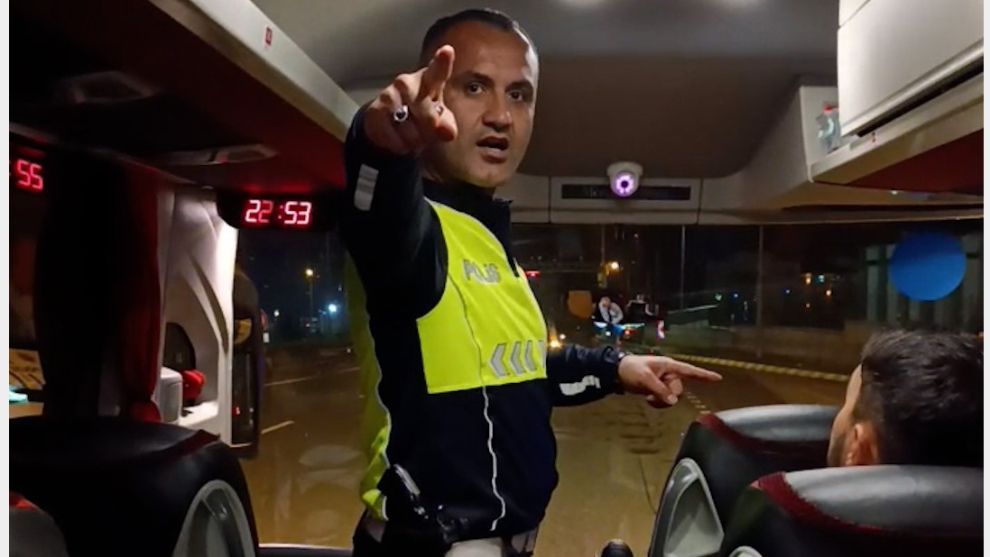 Bolu'da trafik komiserinden yolculara hayati uyarı